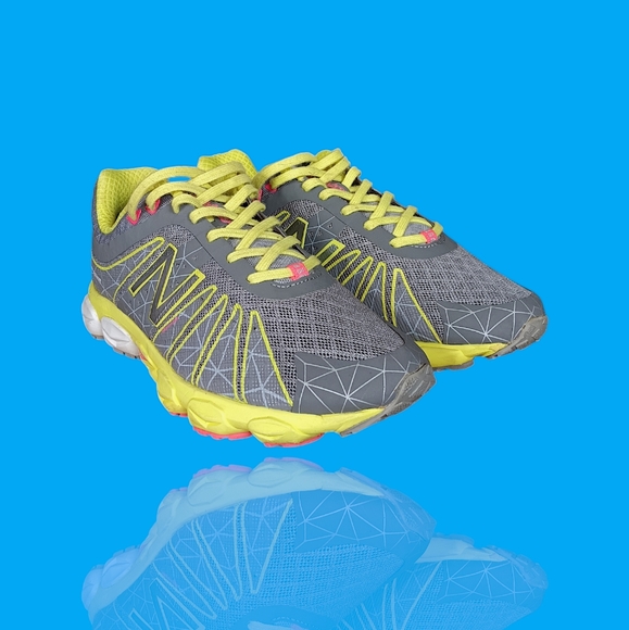 New Balance Barringer 890 V4 Women's W890GY4 Size 8.5 Running Shoes - Picture 7 of 15